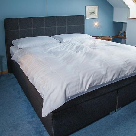 Hotel Les Vieux Toits 뉴샤텔 외부 사진