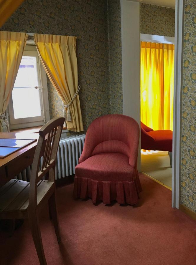 Hotel Les Vieux Toits 뉴샤텔 외부 사진