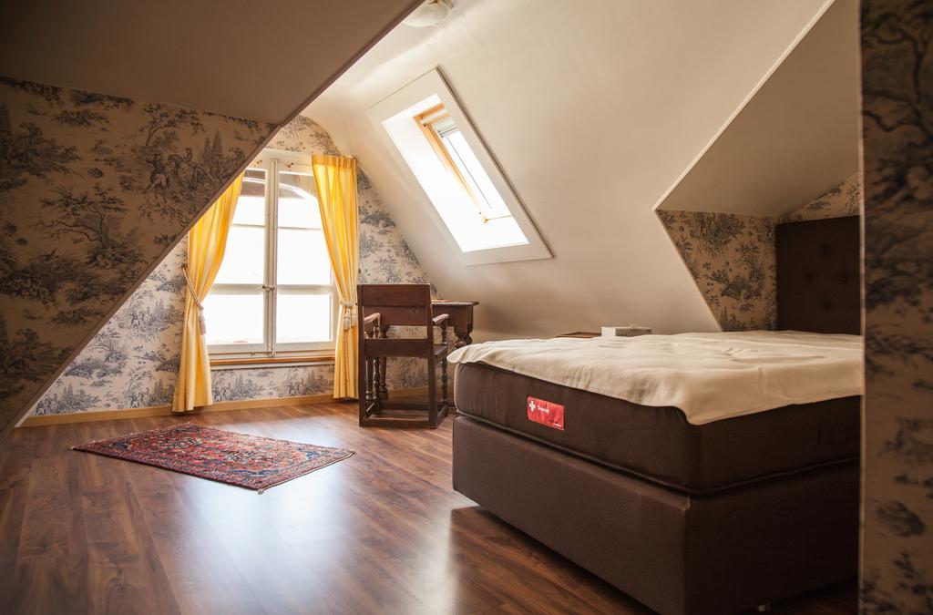 Hotel Les Vieux Toits 뉴샤텔 외부 사진