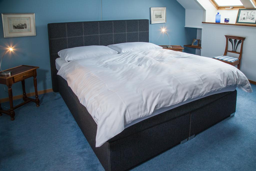 Hotel Les Vieux Toits 뉴샤텔 외부 사진