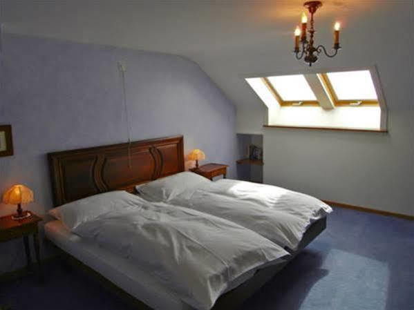 Hotel Les Vieux Toits 뉴샤텔 외부 사진