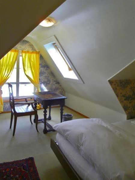 Hotel Les Vieux Toits 뉴샤텔 외부 사진