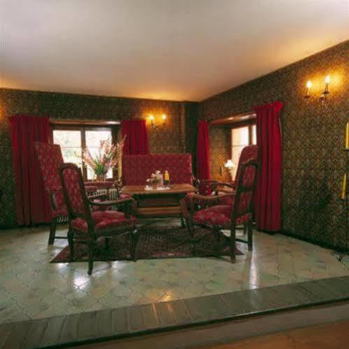 Hotel Les Vieux Toits 뉴샤텔 외부 사진